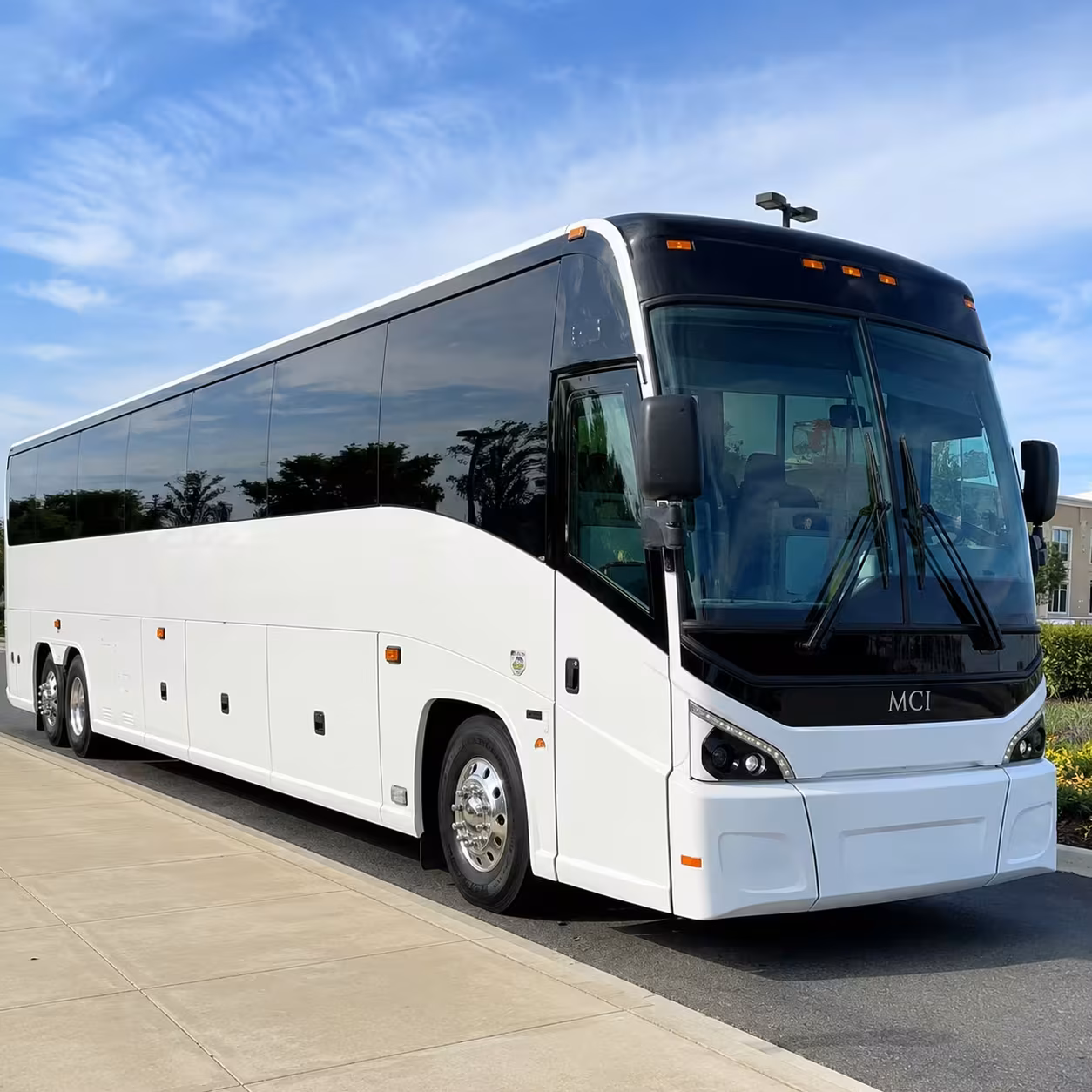 greenfield lake amphitheater shuttle buses in wilmington