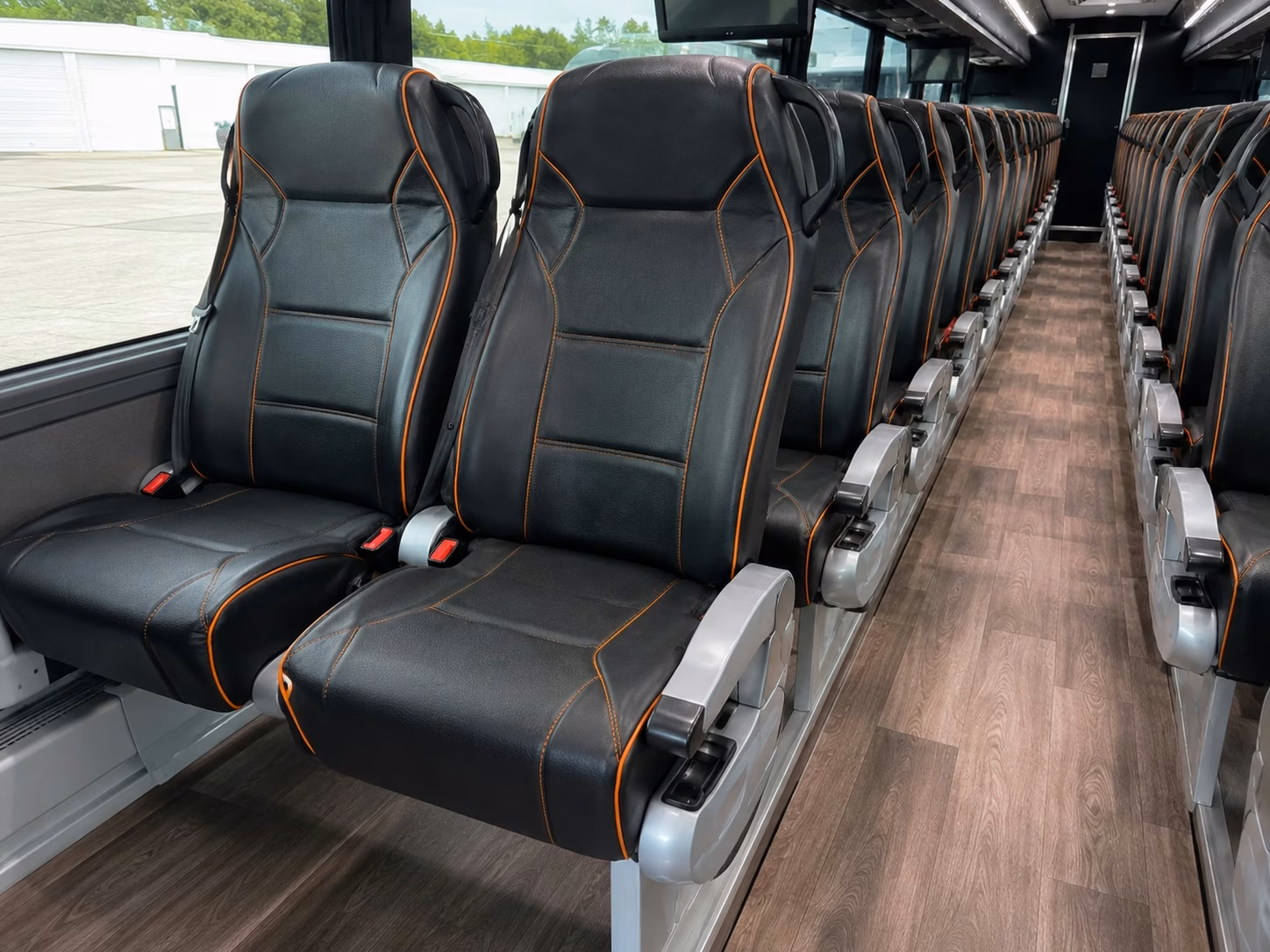 how where and when you re traveling affects your wilmington bus rental rate