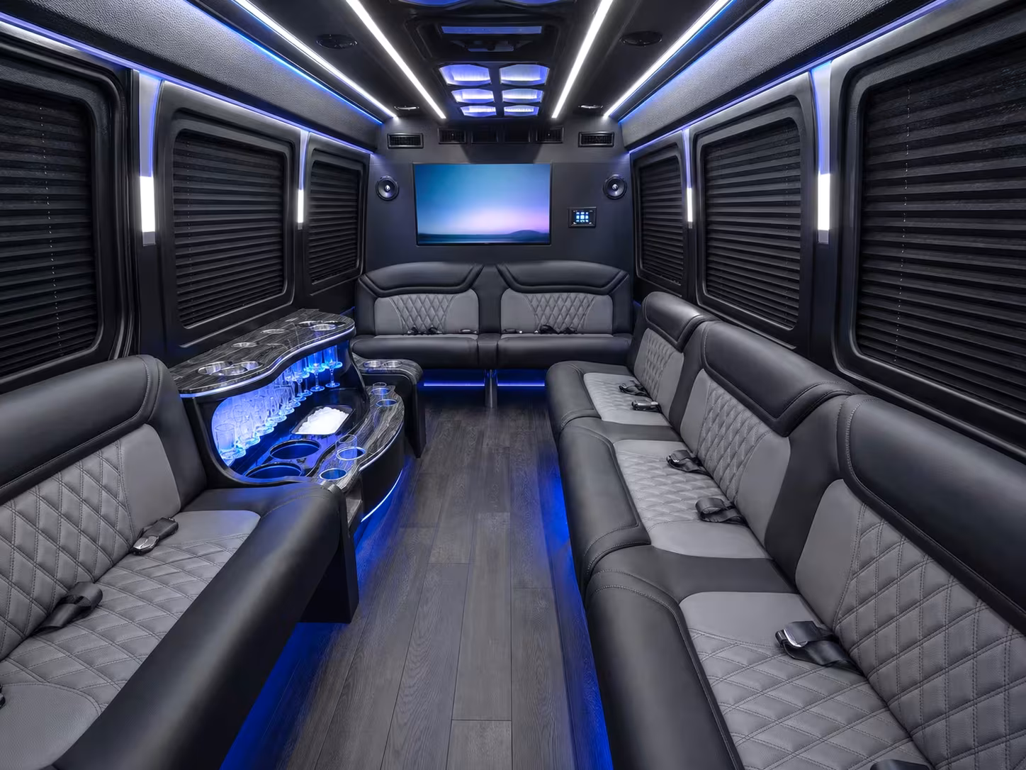 wilmington shuttle buses for film retail and logistics employers