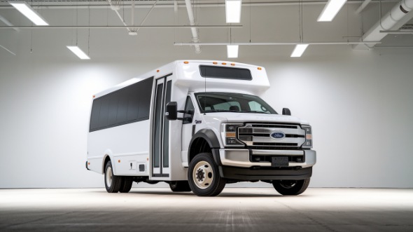 25 passenger minibus wilmington